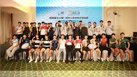 元坤盃七人制國際大專橄欖球邀請賽12月23-24日於台北市立田徑場開踢，將有包含日本與新加坡共計15支球隊參賽。(圖／元坤文創提供)