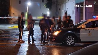 把警察當空氣　黑幫當街報名號互嗆還亮刀