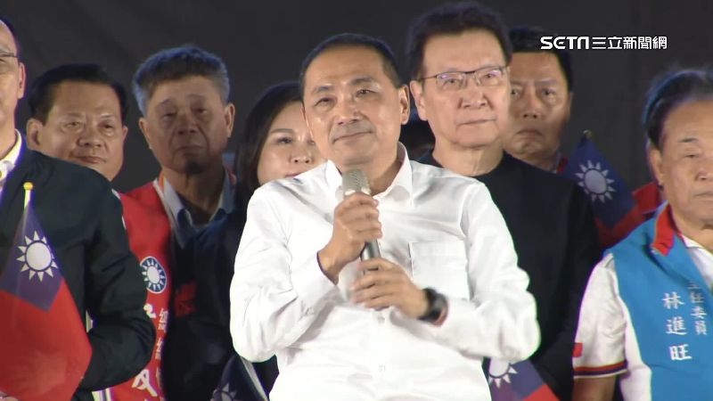 侯康配首場造勢大會　踩賴清德本命區台南
