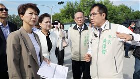 台南市長黃偉哲陪同經濟部長王美花及立法委員陳亭妃、林宜瑾視察南科園區