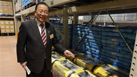 日本宮城縣311災後重建有成  地方首長謝台灣第9屆台日交流高峰會日前在日本宮城縣仙台市舉行，該縣議會11月17日安排議員們與媒體參訪與台灣及與311震災有關的景點與設施。東松島市長渥美巖在防災儲備倉庫說，感謝311震災後不久，台灣捐贈發電機，也感謝慈濟發現金。中央社記者楊明珠宮城縣攝  112年11月27日