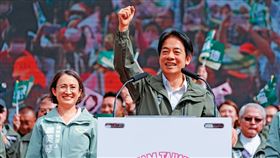 ▲賴蕭配登場，競選團隊依2人特性規劃不同輔選行程分進合擊。（圖／鏡週刊提供）

