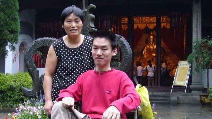 40歲漸凍人網紅驚傳逝世　媽媽悲痛證實了