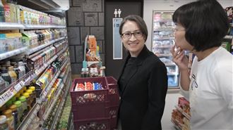 兩立委伴遊便利商店　蕭美琴遇最大危機