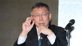 ▲藍白郭三方會談會柯文哲搔頭談話（組合圖／記者邱榮吉攝影）