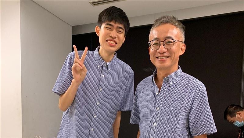 20歲柯辰勳猝逝　許常德317字心痛哀悼