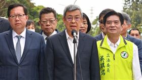 行政院長陳建仁今(29)日出席「板新24,000立方公尺清水池工程啟用典禮」。（圖／行政院提供)