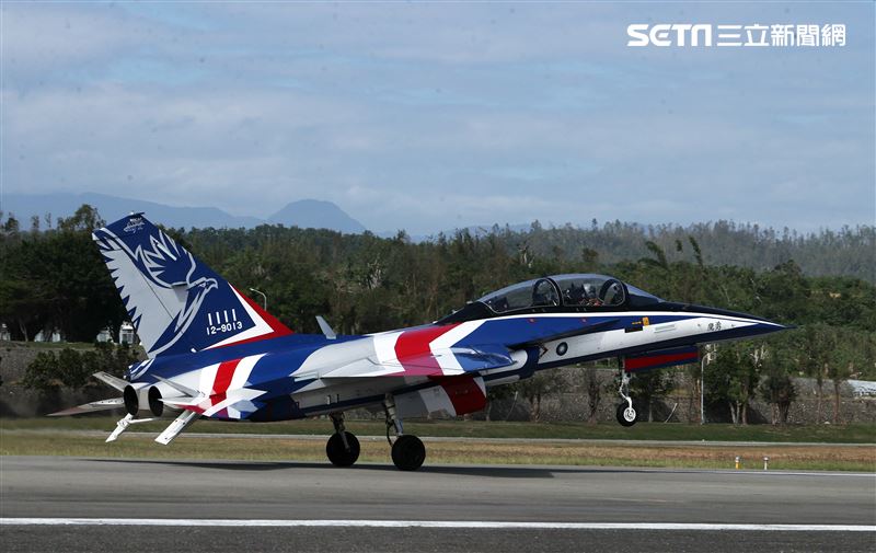 勇鷹高教機的成軍，計畫將新編成第七戰術戰鬥機聯隊及空軍飛行訓練指揮部。（圖/記者邱榮吉攝影）