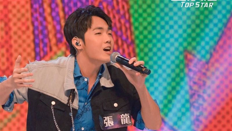 超偶張龍捐肝救父　「簽病危通知」媽淚崩