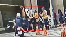 新北,新店,下水道,交通管制,義交,撞傷