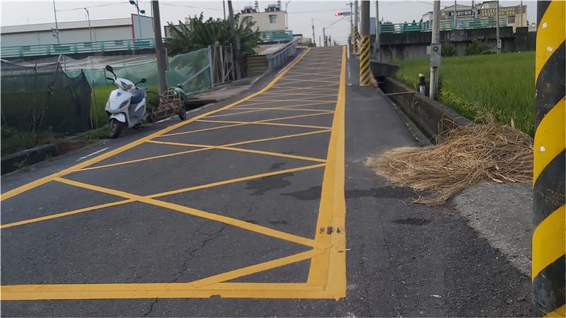 彰化驚見12米超長黃網線　公所出面解釋了