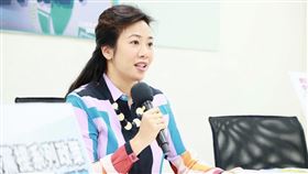 民眾黨立委吳欣盈出任民眾黨主席柯文哲競選2024總統大選副手。（圖／翻攝自吳欣盈臉書）
