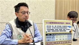 羅一鈞表示，因應黴漿菌大爆發，國內4機場首4日檢驗「21種病菌」21人陽性。（圖／記者簡浩正攝影）