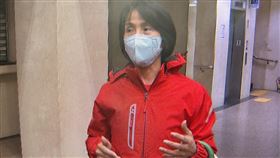 涉以贈送壽麵與北市專用垃圾袋等方式，為徐巧芯拉票，信義區許姓里長請回。（圖／翻攝畫面）