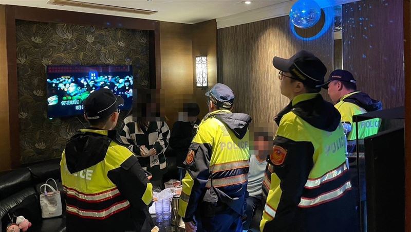 淨化選前治安！板橋警擴大臨檢掃蕩安民心