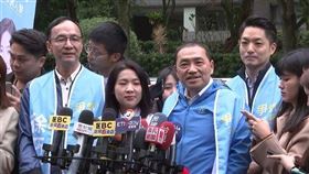▲侯友宜徐巧芯競選總部成立大會，朱立倫、徐巧芯、侯友宜受訪