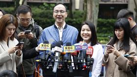 侯友宜徐巧芯競選總部成立大會，朱立倫、徐巧芯受訪。(圖/國民黨提供)