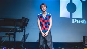 兩百萬訂閱的YouTuber「黃氏兄弟」瑋瑋。（圖／PressPlay提供）