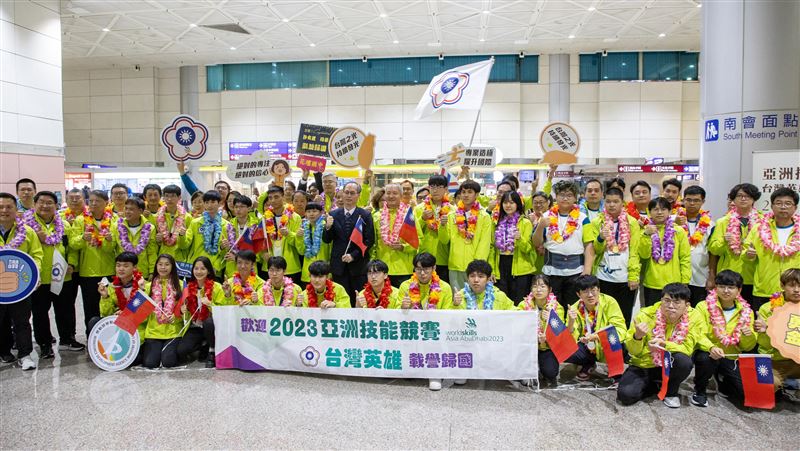 亞洲技能競賽台灣隊獲總冠軍返台