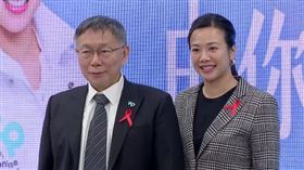 ▲民眾黨正副總統候選人柯文哲吳欣盈聯合政策記者會