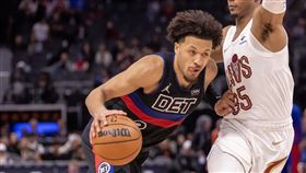 ▲活塞不敵騎士苦吞18連敗，距離隊史連敗紀錄只差3場。（圖／路透社／達志影像）