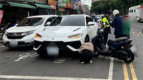 新北,新莊,林寶堅尼,Lamborghini ,Urus ,SUV,小牛,行動住宅,擦撞