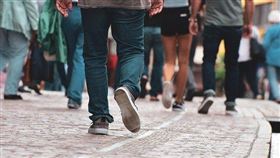 走路、散步示意圖／pixabay