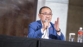 侯友宜說，人可以失去一切，絕對不可以失去人格，大家要互相有誠信，這是做人的底線。（圖／侯辦提供）