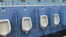 為因應武漢肺炎（COVID-19、新冠肺炎）疫情，國道各服務區109年4月1日起將全面提升防疫措施，除將公廁洗手台更換為感應式水龍頭，並調整出水量以提供用路人正確洗手服務外，亦配置紅外線熱像儀及額溫槍；此外，也會針對進入服務大廳民眾全面量測體溫，確保公共場站安全。（圖／高公局提供）