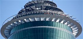 大叔體驗澳門塔233米高空彈跳　喪命收場(圖/翻攝自澳門旅遊網)