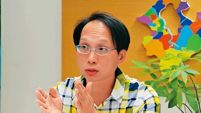 遭爆「開傘車震」下屬　許朝程澄清吐為難