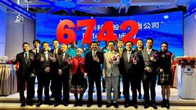 澤米科技（6742）今（5）日掛牌上市，上演蜜月行情，股價漲32.29%至63.5元。（圖／澤米科技提供）