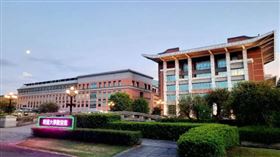 明道大學各棟建物被中央部會「分贓」，但負債教育部卻甩鍋。（圖／鏡週刊）