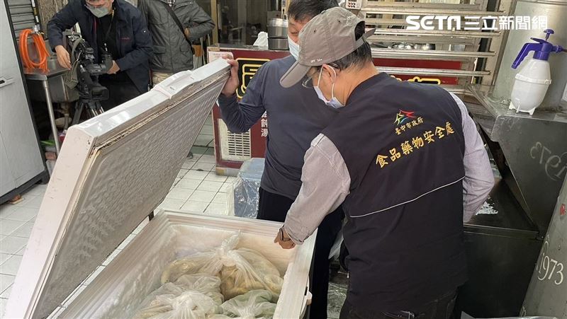 一中商圈名店有老鼠打滾　業者：疑被惡整