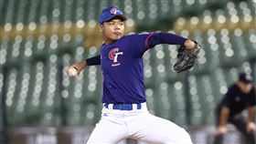 ▲台灣隊第2任投手伍祐城被巴勒斯坦敲出全隊首安。（圖／中華棒協提供）