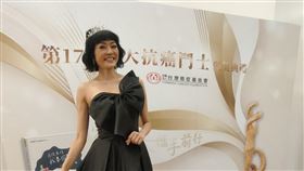 唐玲獲得十大抗癌鬥士肯定（圖／記者鍾智凱攝）