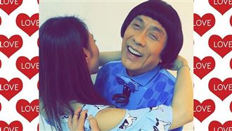 謝金晶曬豬哥亮合照　這一擁抱惹鼻酸