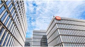 小米集團發布《小米集團氣候行動白皮書》。（圖／翻攝自小米集團網站）