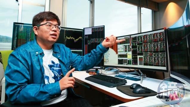 10萬滾出上億！「菲神」起床先做一件事