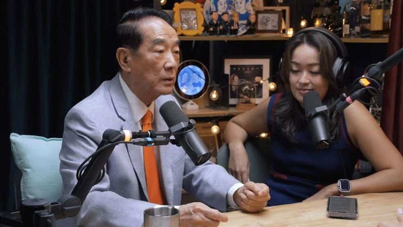 凱莉瘋狂打斷宋楚瑜　網狠批：真的沒修養