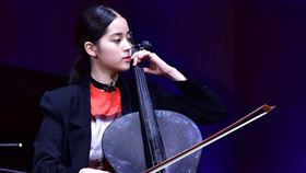 歐陽娜娜(臉書)
