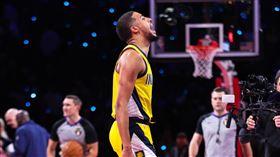 溜馬一哥哈利伯頓（Tyrese Haliburton）不但繳出27分、15助攻、7籃板全能數據，打了37分鐘還0失誤。（圖／翻攝自溜馬官方x）