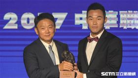 中華職棒年度頒獎典禮王柏融 圖／記者林敬旻攝