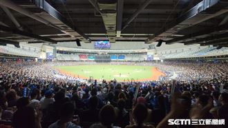 巨人交流賽開幕沒有致詞　大巨蛋響起國歌