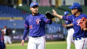 ▲9日對戰菲律賓，台灣派出台鋼雄鷹伍祐城先發。（圖／中華棒協提供）