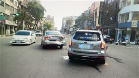 車禍,追撞,前鎮區,EMT-P,高級救護員