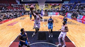 ▲鐵米下半場只得2分，鋼鐵人下半場當機不敵勇士。（圖／高雄17直播鋼鐵人球團提供）