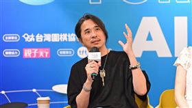 台大電機工程系教授葉丙成臉書