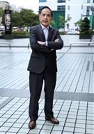 張盛舒三立新聞網專訪。（圖/記者邱榮吉攝影）