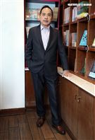 張盛舒三立新聞網專訪。（圖/記者邱榮吉攝影）